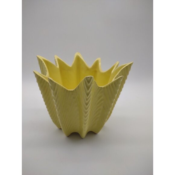 Vintage MCM Shawnee Sunny Yellow Fern Design Ceramic Planter, No Hole, READ - Picture 15 of 17